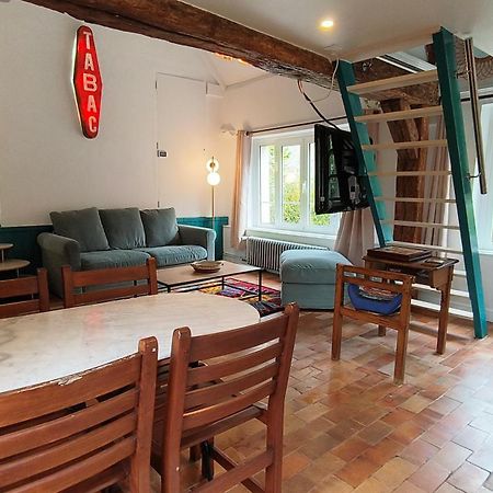 Le Grand Barrois Bed & Breakfast Crecy-la-Chapelle Exterior photo