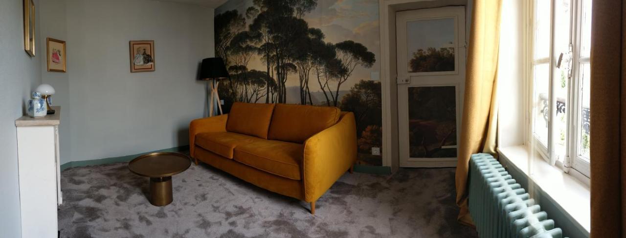 Le Grand Barrois Bed & Breakfast Crecy-la-Chapelle Exterior photo